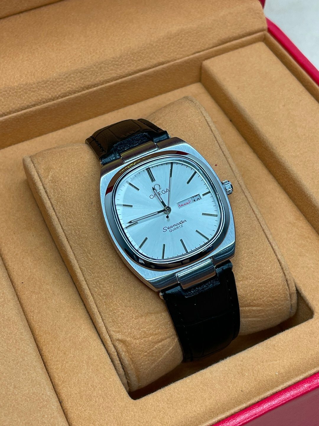 Наручные часы