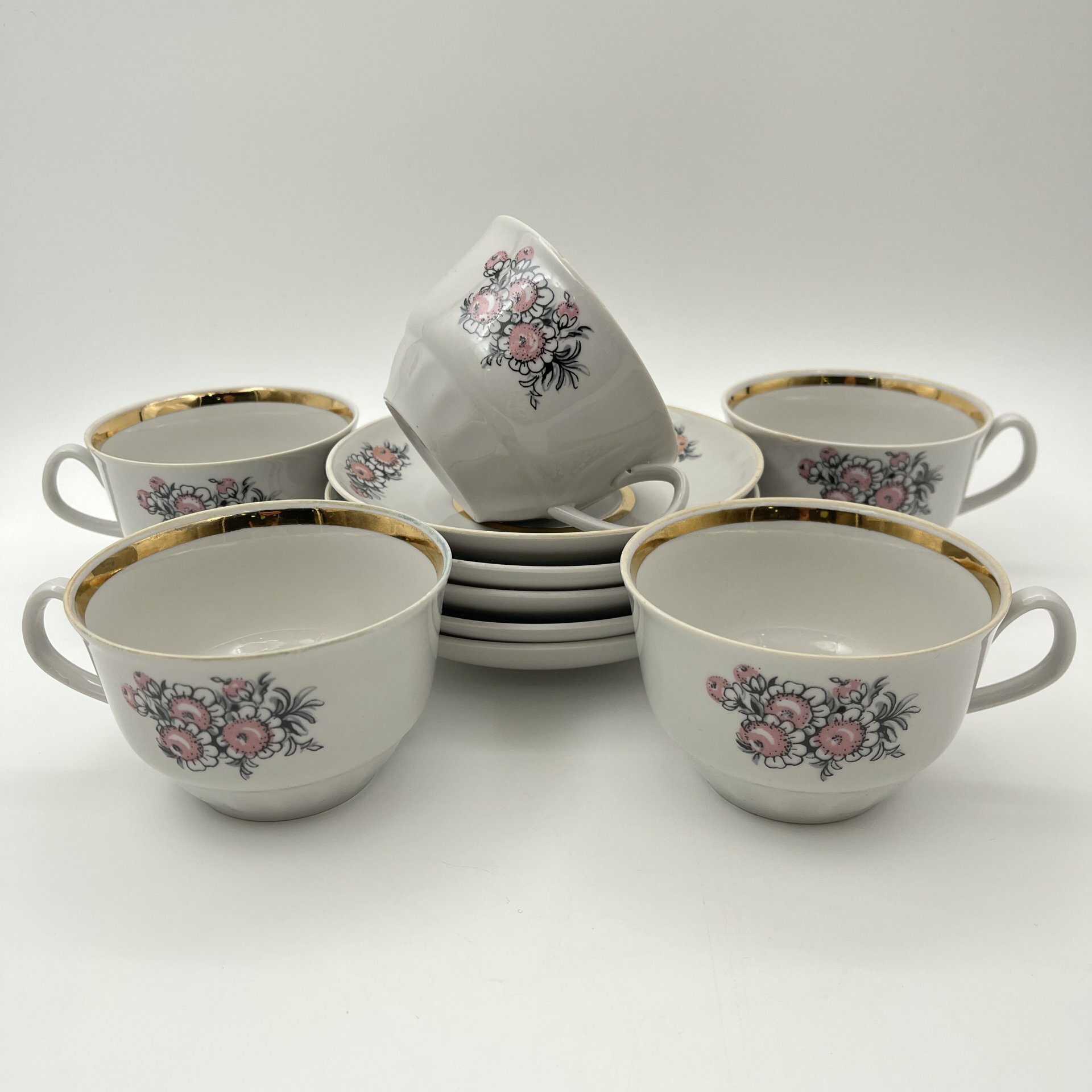 Набор из 5-ти чайных пар с цветочным декором, фарфор, деколь, золочение