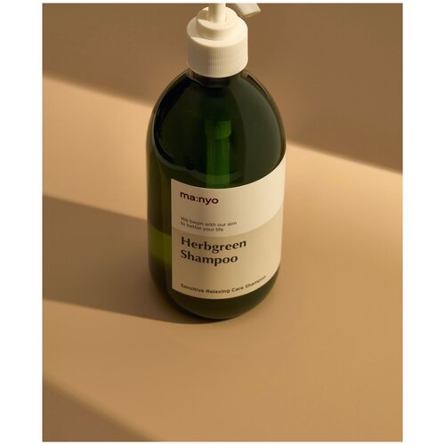 Бессульфатный укрепляющий шампунь Manyo Herbgreen Shampoo, 510 ml