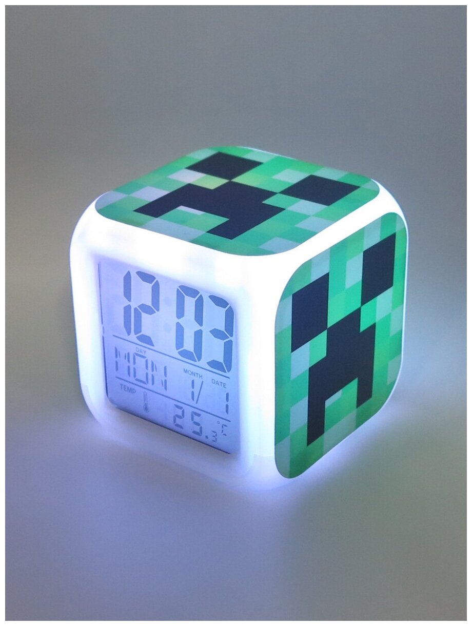 Часы с термометром Pixel Crew Крипер, черный/зеленый - фотография № 8