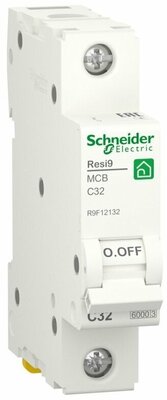 Автоматический выключатель Schneider Electric Resi9 1P 32А (C) 6кА, R9F12132 (комплект из 3шт)