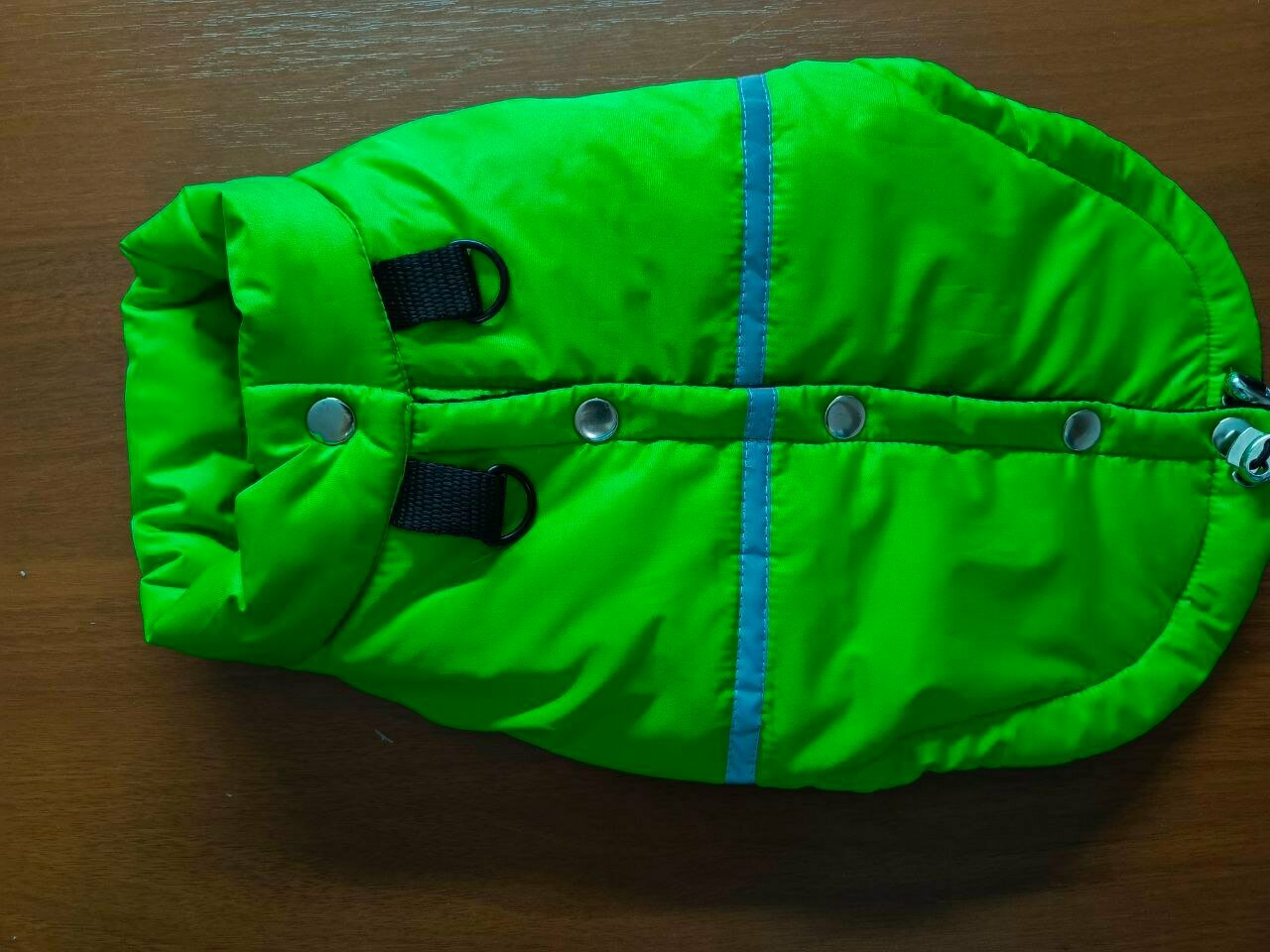 Жилетка для собак, непромокаемая, зимняя, со светоотражающими лентами, M, зеленая — фото 1