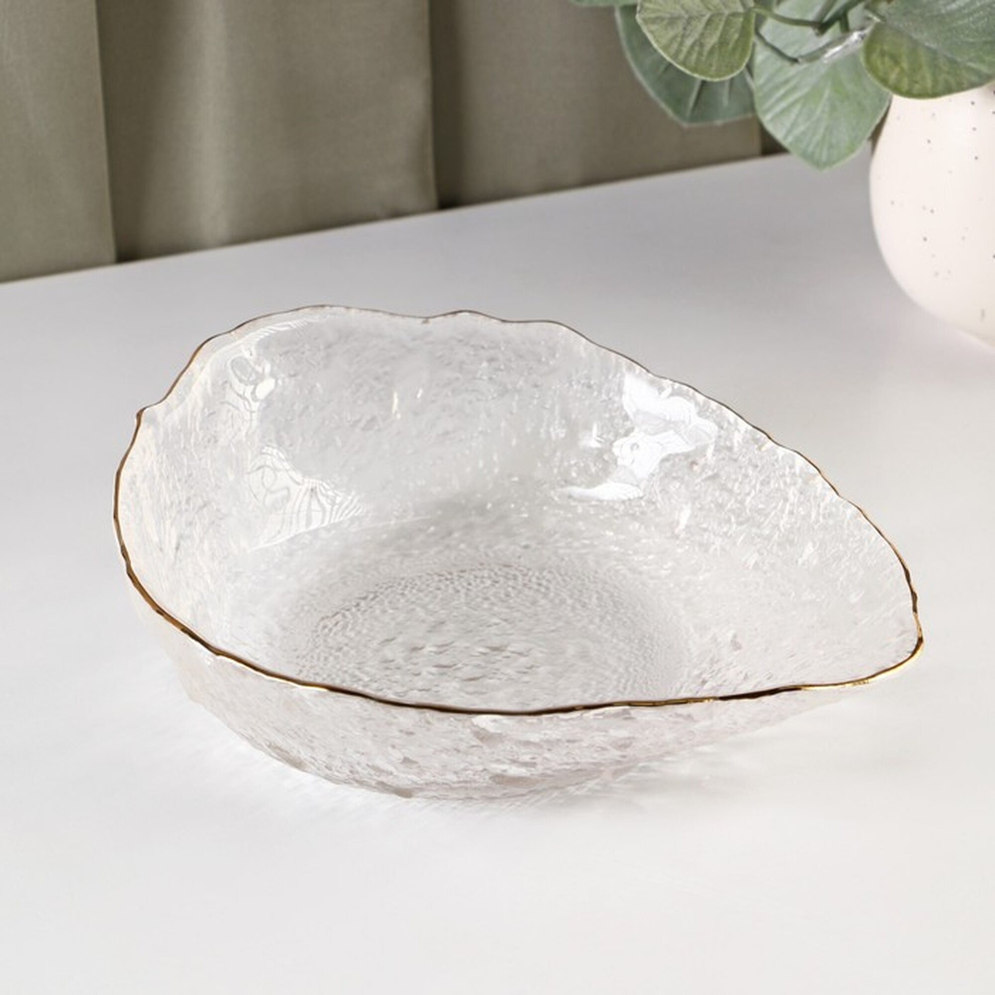 Салатник стеклянный фигурный «Ракушка», 550 мл, 19,5×15×5,5 см, цвет прозрачный