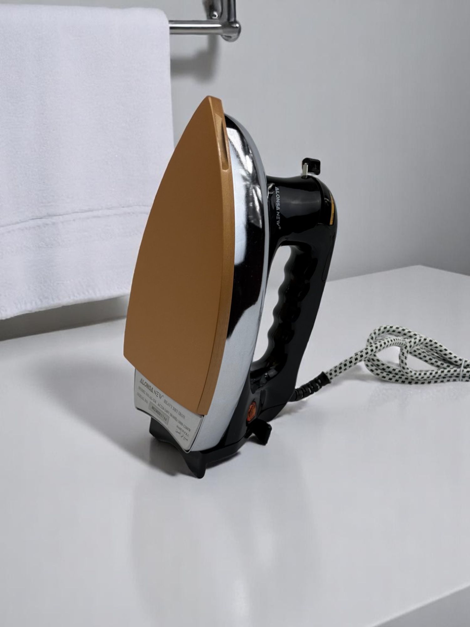 Утюг ALONSA — фото 1