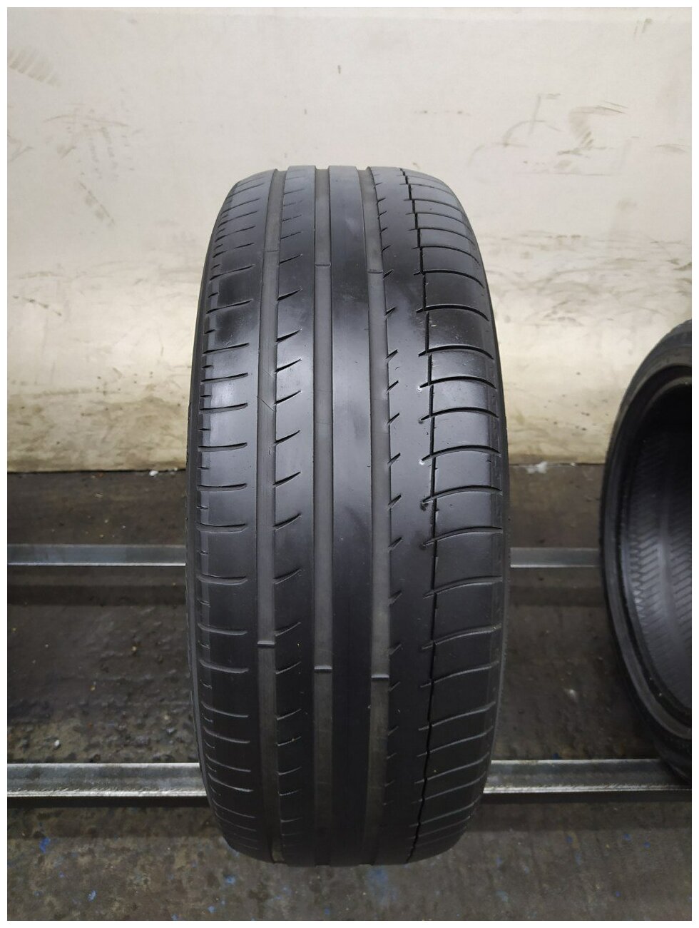 Michelin Latitude Sport 235/65 R17 БУ Шины Летние