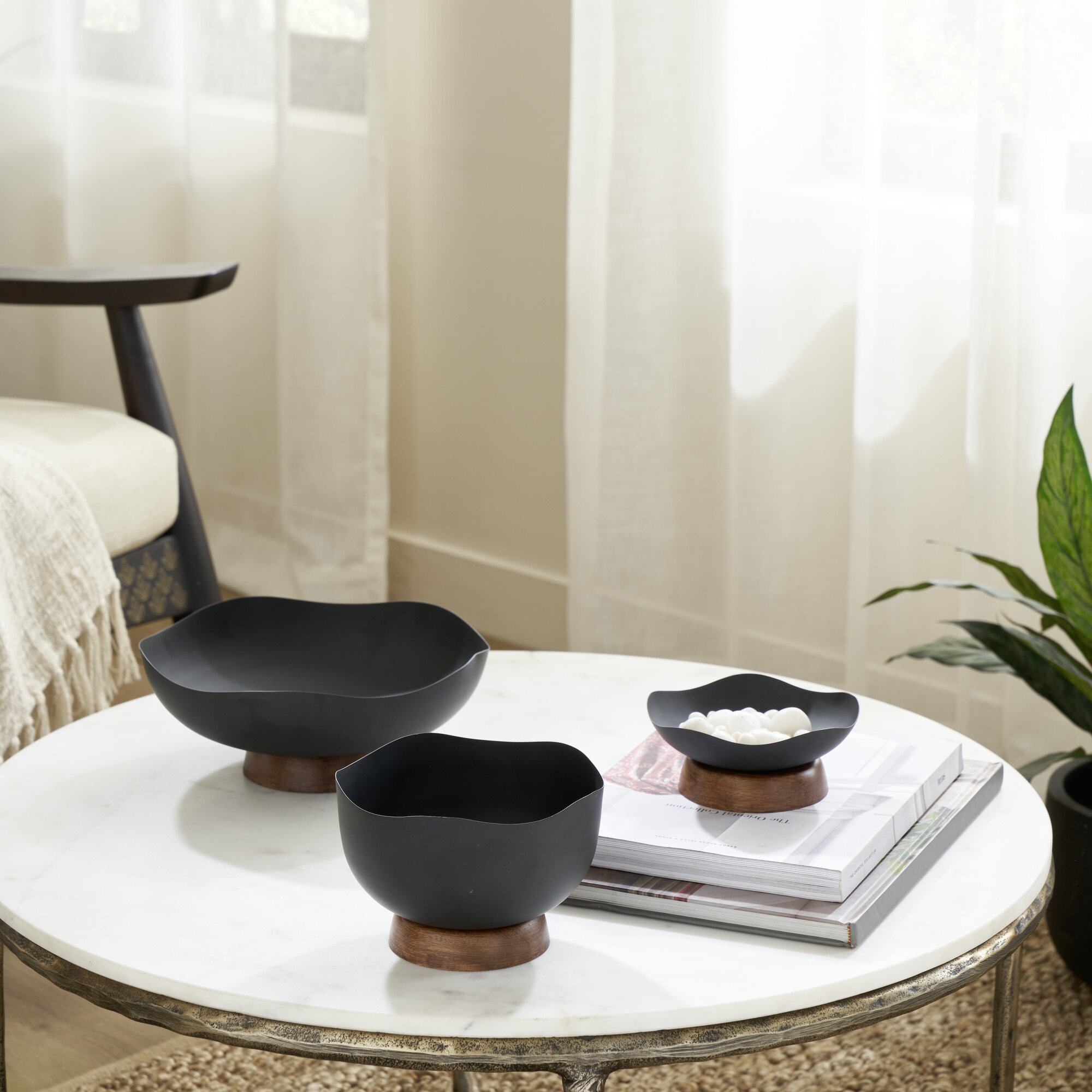 Чаша декоративная EGLO 427507 MONYWA  металлическая  чёрная  16 5 см