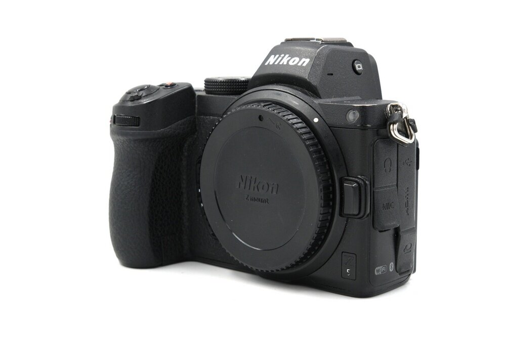 Беззеркальный фотоаппарат Nikon Z5 Body