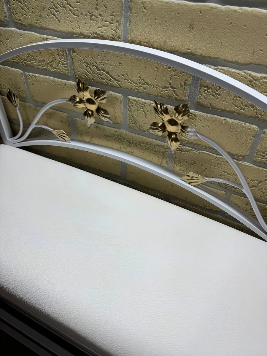 Кованая банкетка №04, Студия кованой мебели Нива, цвет слоновая кость — фото 1