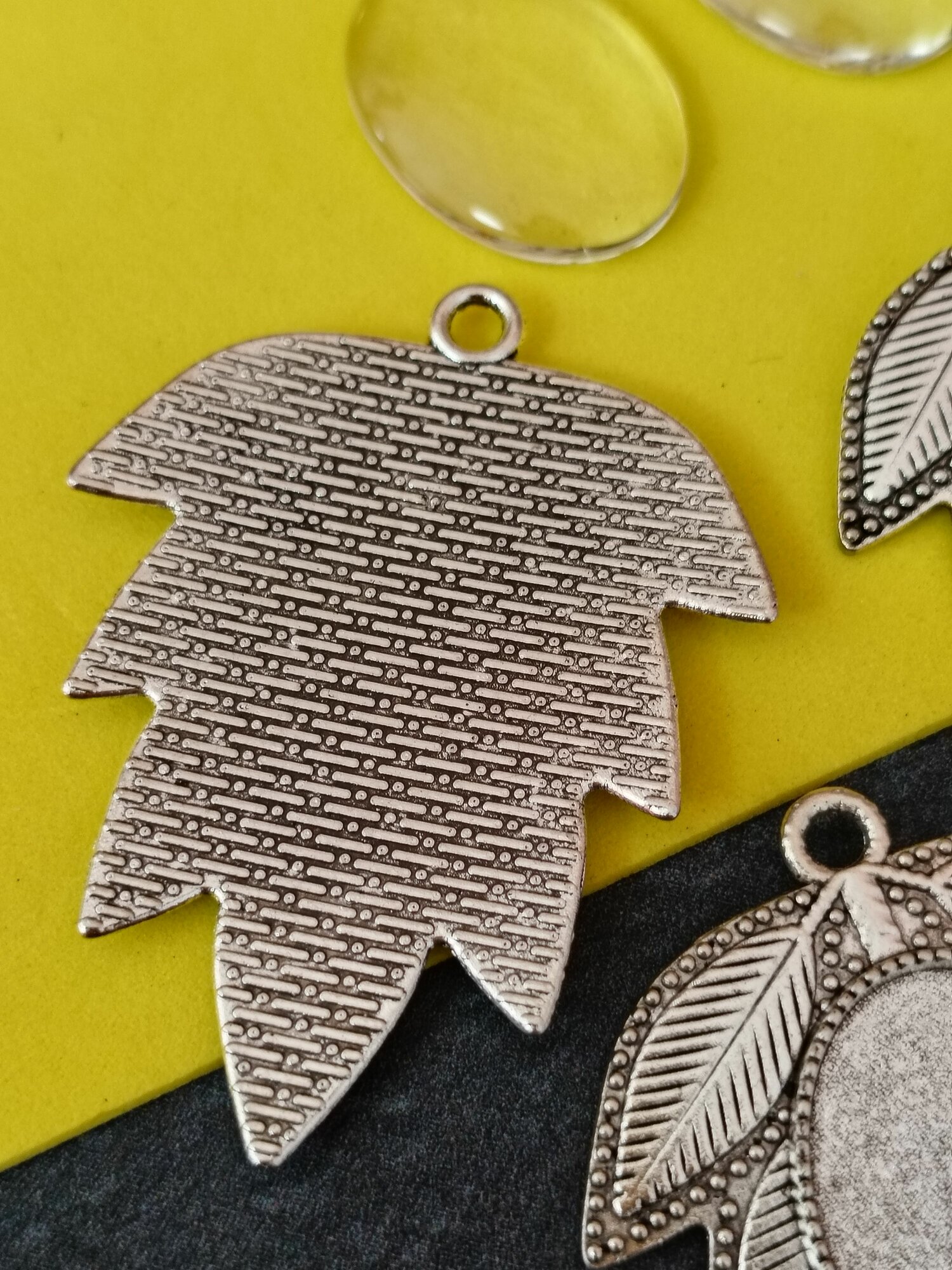 Кулон-сеттинг основа под кабошон 52*40мм 3шт — фото 1