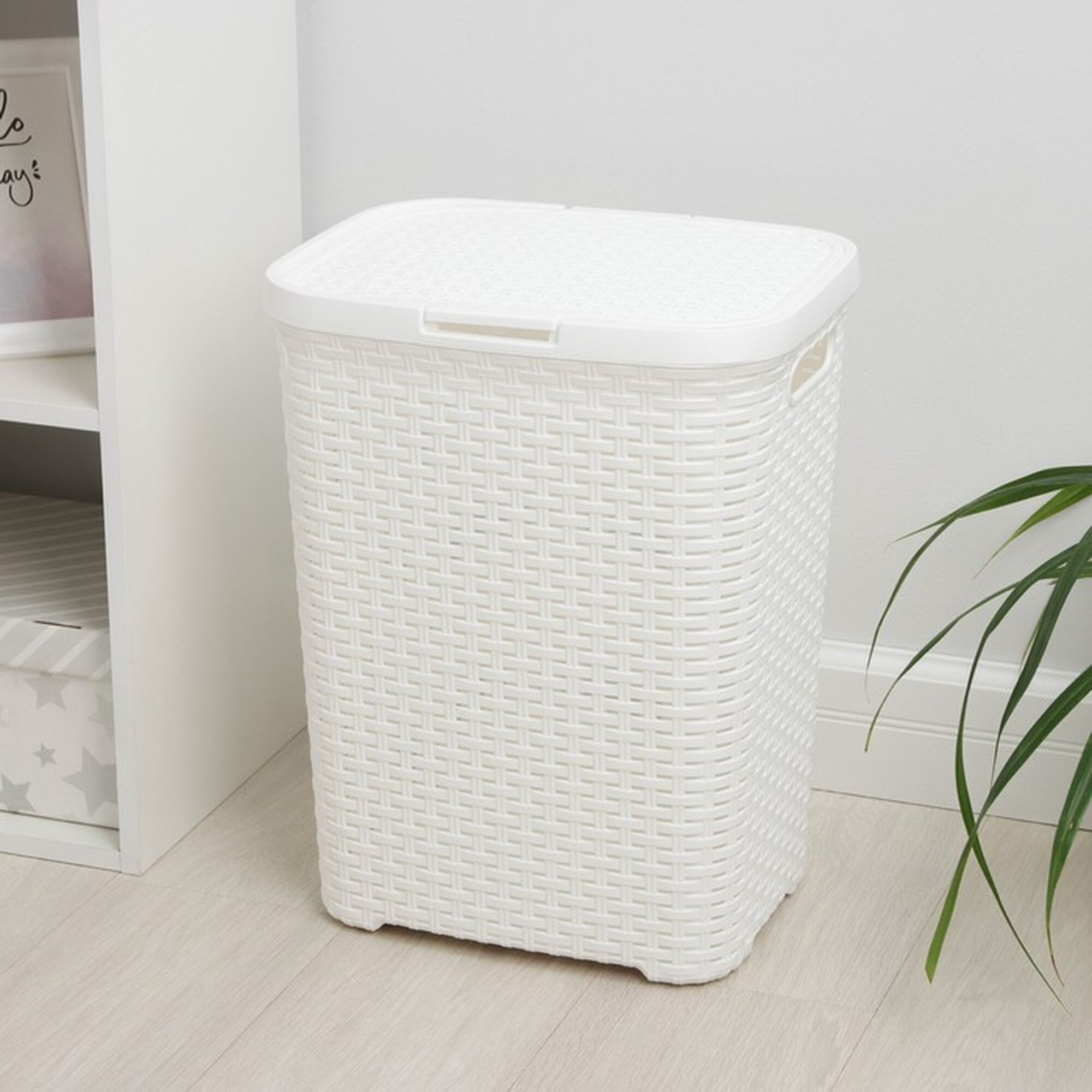 Корзина бельевая с крышкой «Ротанг» 40 л 37×29×48 см цвет белый