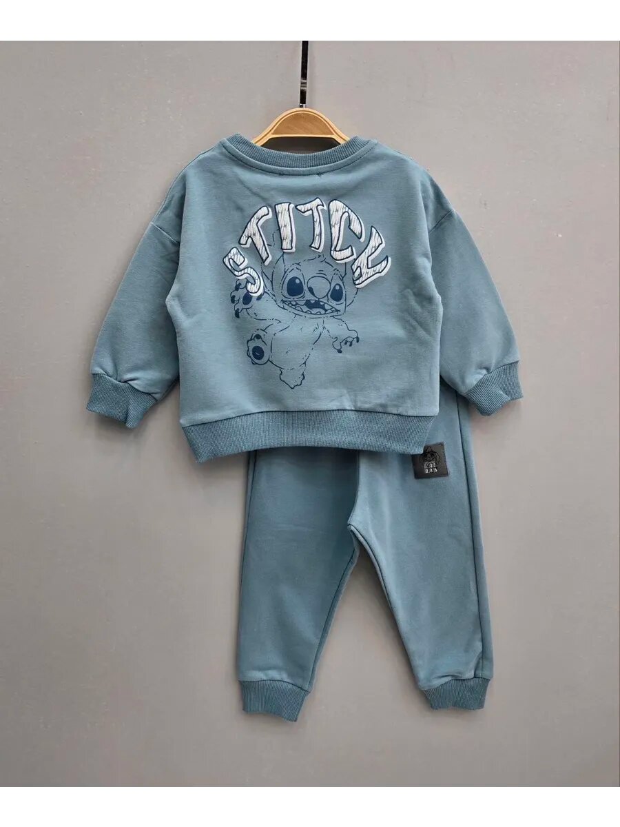 Комплект одежды