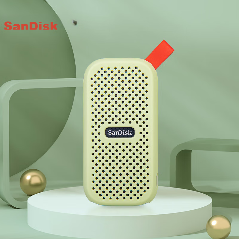 SanDisk Portable Solid State Drive (E30), Colorful Silicone Protective Case (Prairie Green)
