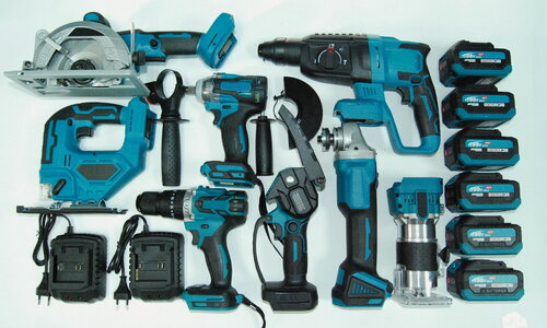 Изображение товара Аккумуляторный набор инструментов 8 в 1 с шестью АКБ по 6 Ан