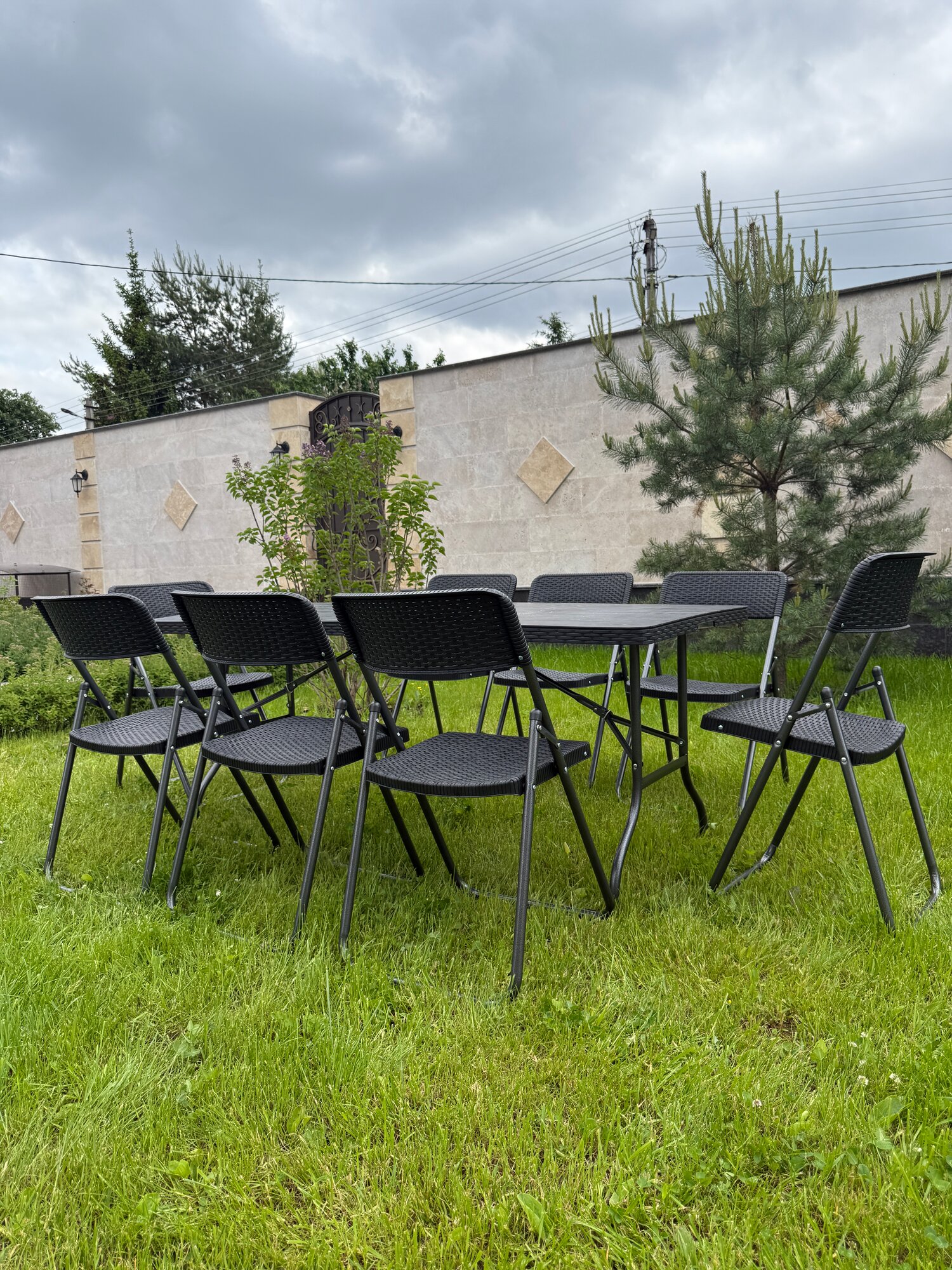 Картинки Комплект пластиковых складных стульев (8 шт) и стола (180х75х72 см) Full Comfort - BEAR-10 + BEAR-1, плетение под ротанг