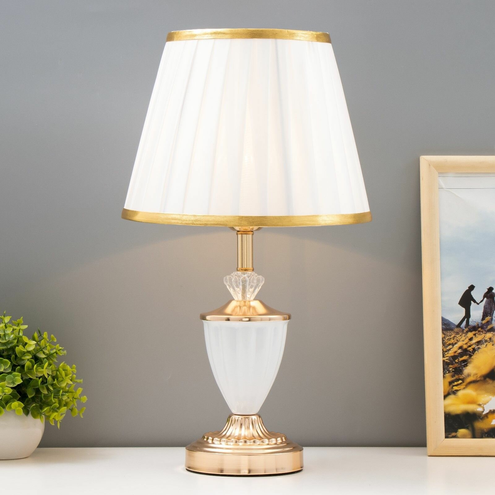 Настольная лампа Анисия E27 40Вт бело-золотой 25х25х43 см