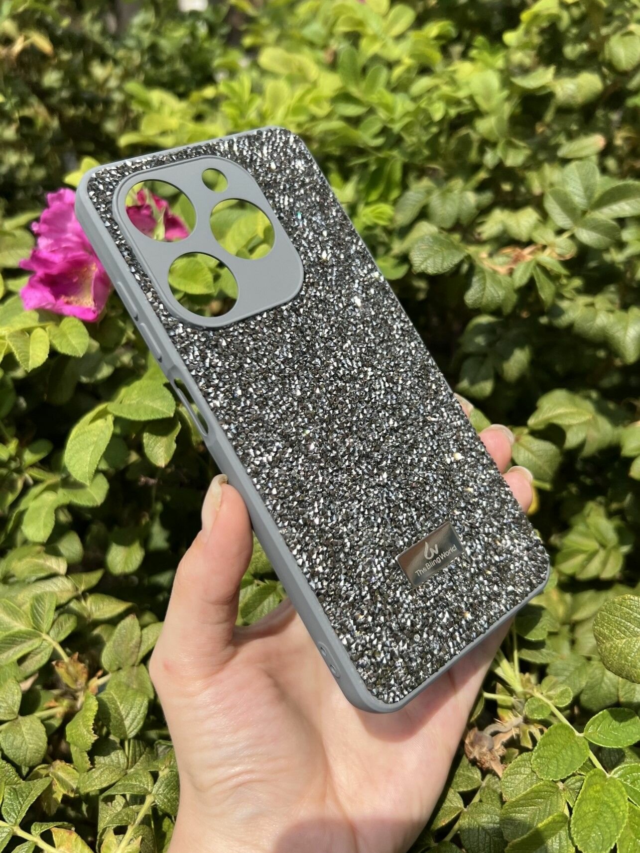 Чехол на Tecno Spark GO 2024 и Spark 20 и Spark 20C и Pop 8 силиконовый the bling world (Графитовый) — фото 1