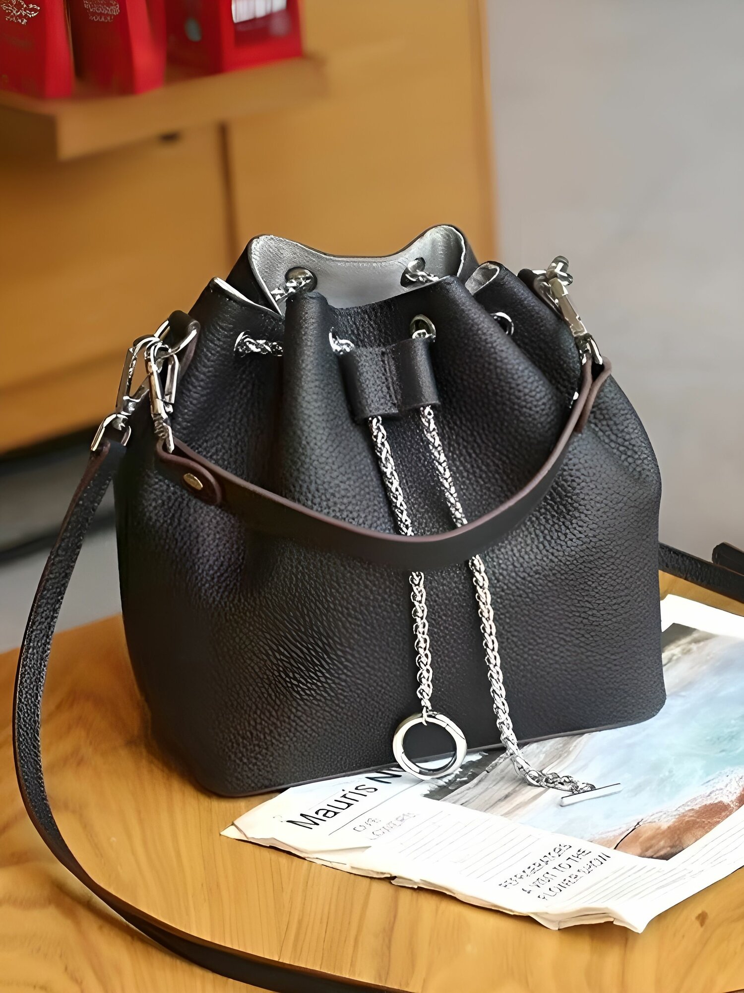 Сумка-рюкзак КожаноFF, фактура рельефная, черный