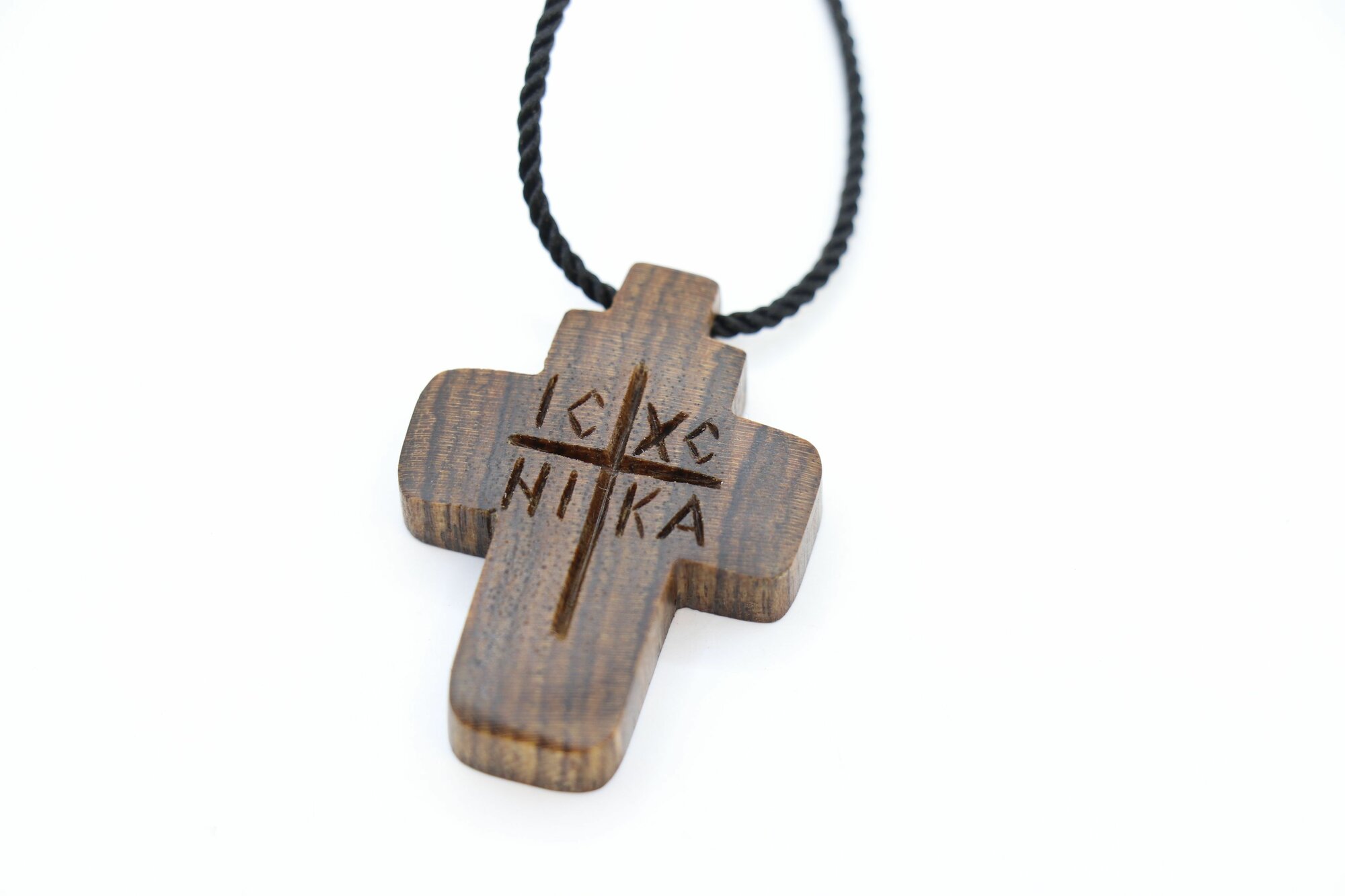 Православный крестик из дерева бокоте