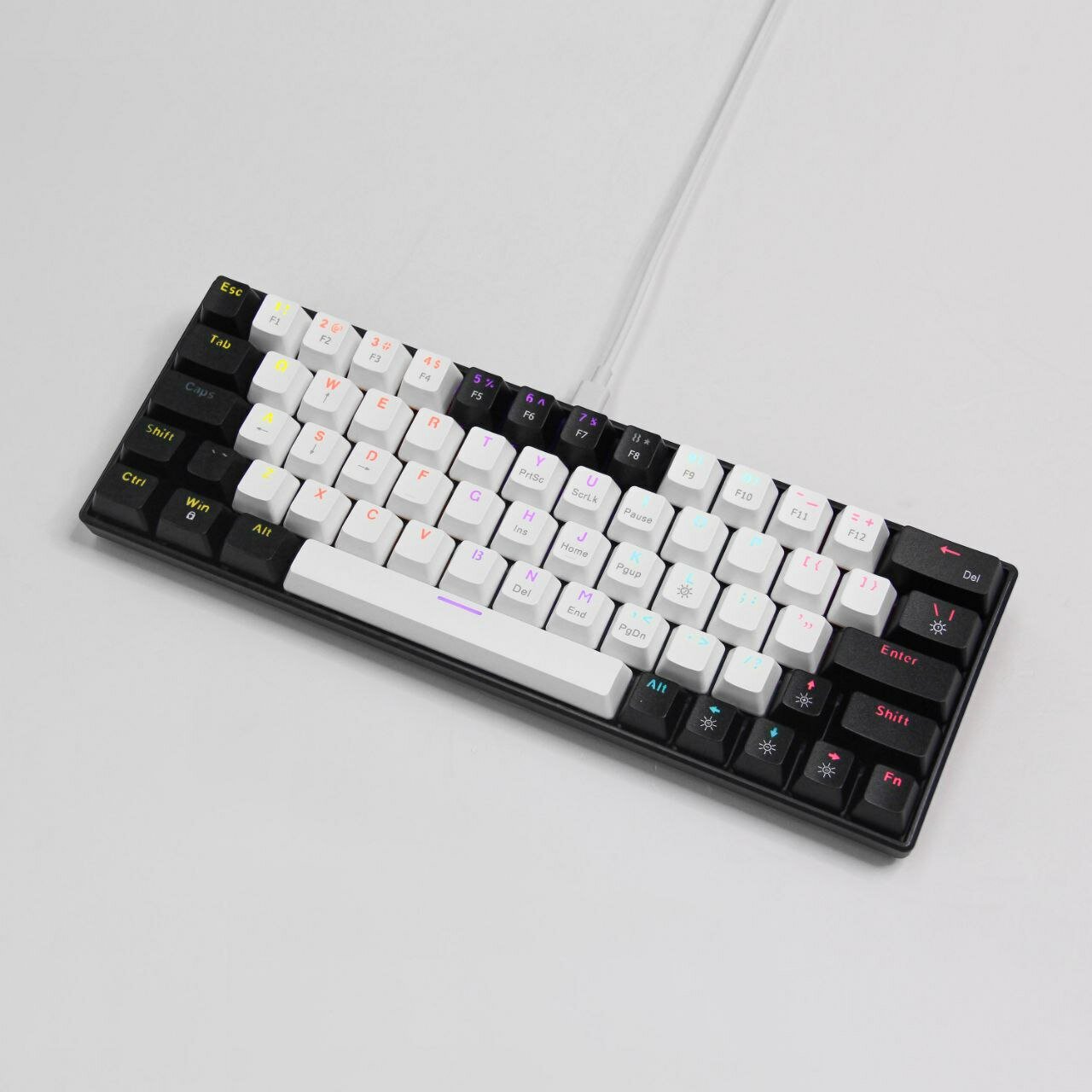 Zifriend KA646 60% механическая клавиатура — «Snow Mountain»