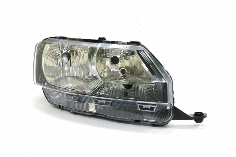 Фара передняя правая Skoda Rapid I Шкода Рапид 1 2012-2020