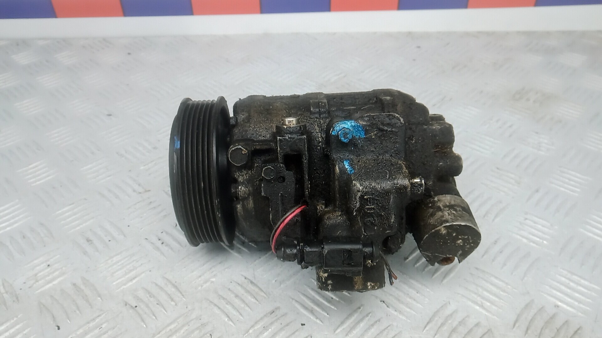 Компрессор кондиционера бензиновый SKODA FABIA 1, Номер 6Q0820803K
