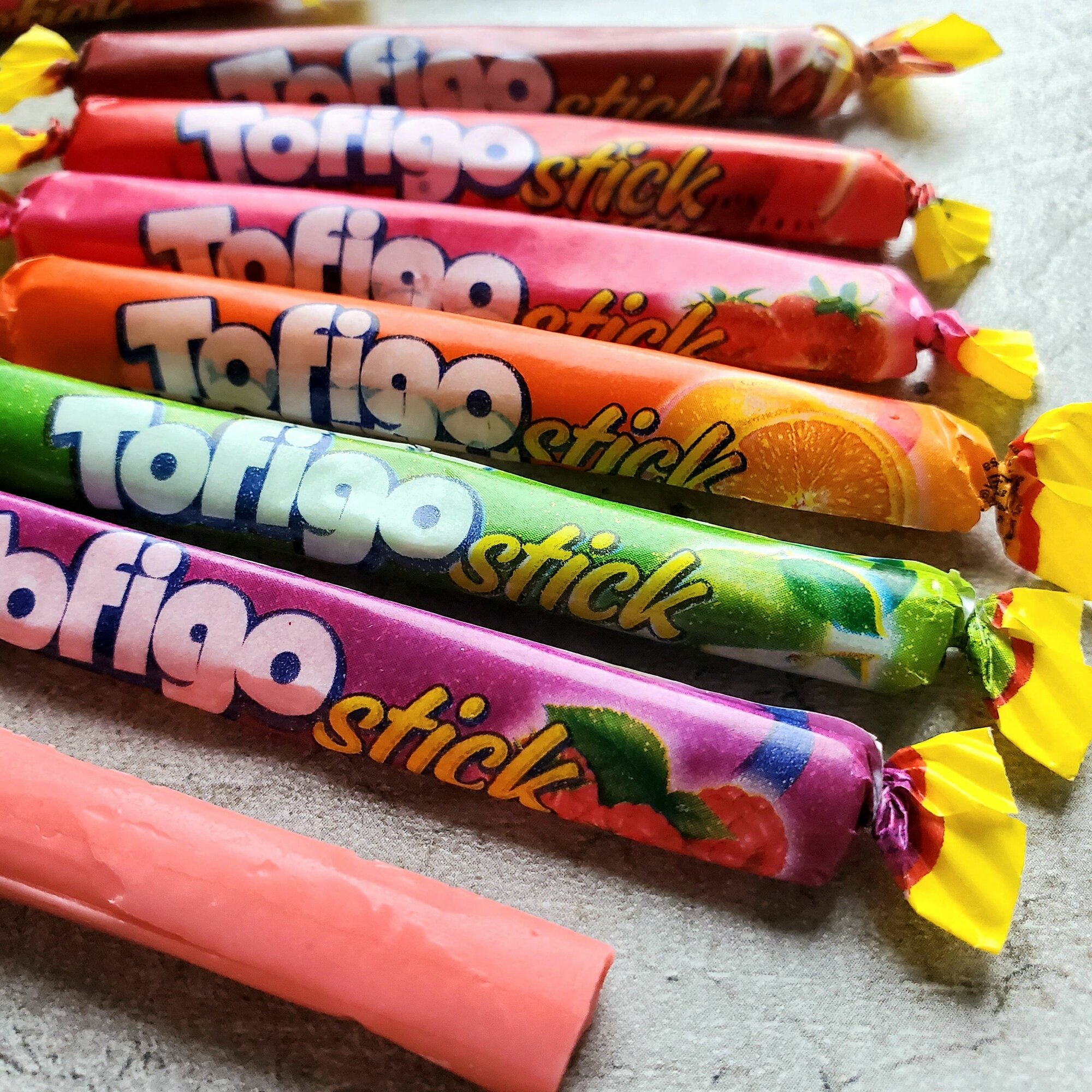 Жевательные конфеты "Tofigo Stick" (Турция), 1 кг. в асс.