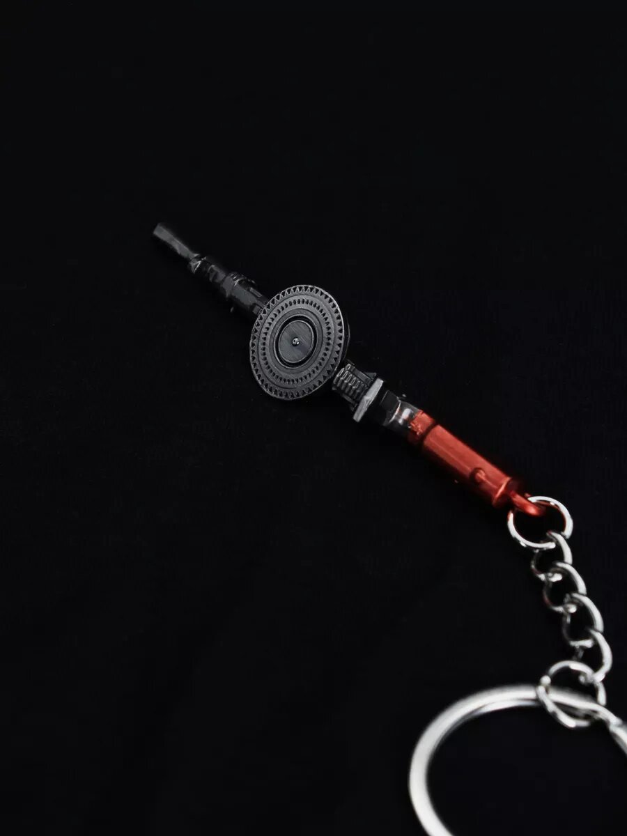 Брелок, черный, коричневый — фото 1