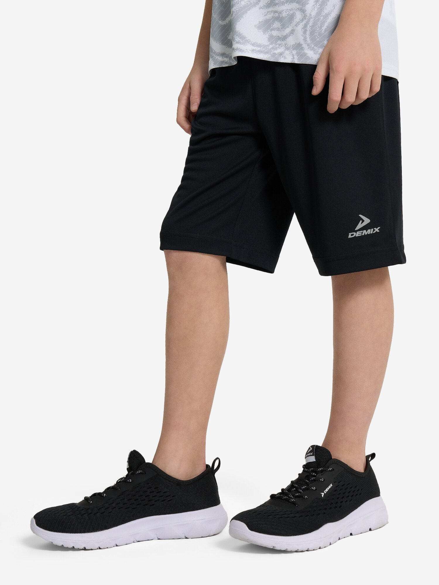 Шорты спортивные Demix Active Boy's Knitted Shorts размер 164/170 черный