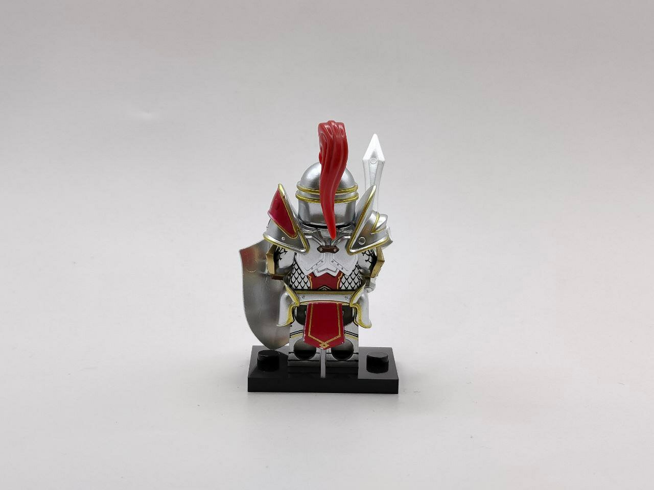 Минифигурка "Рыцарь Альянса красный 2", фигурка из вселенной WarCraft, совместима с конструкторами Lego — фото 1