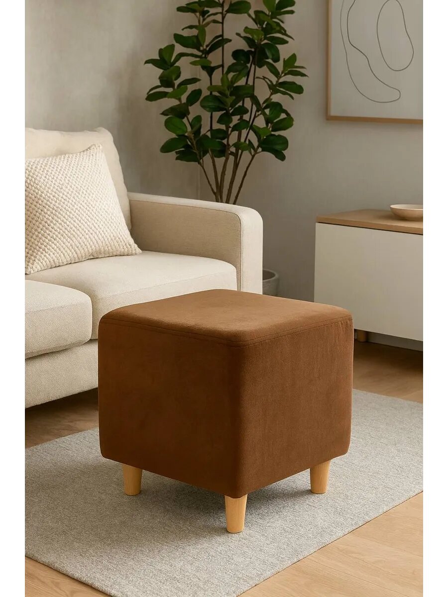 Пуф мягкий для прихожей и спальни на ножках