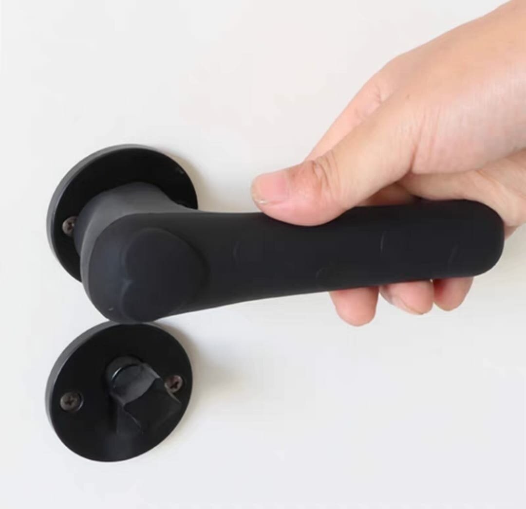 Накладка на дверную ручку противоударная