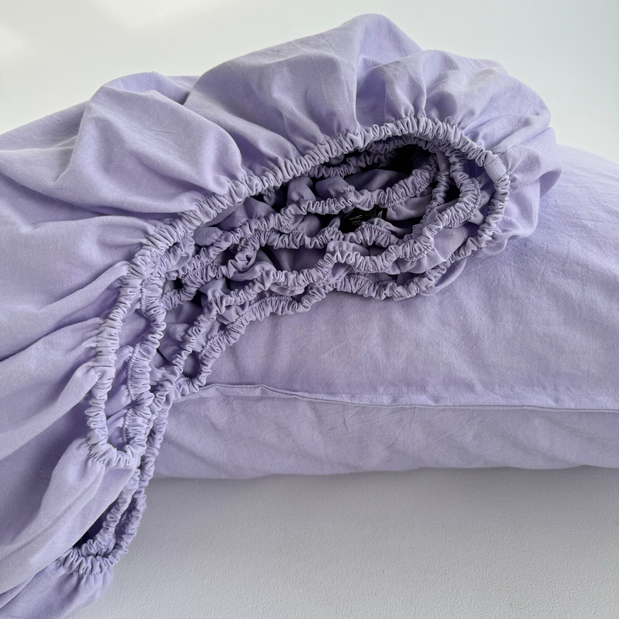 Простынь на резинке 180х200х30 см вареный хлопок, Lavender melange, LiliDOM