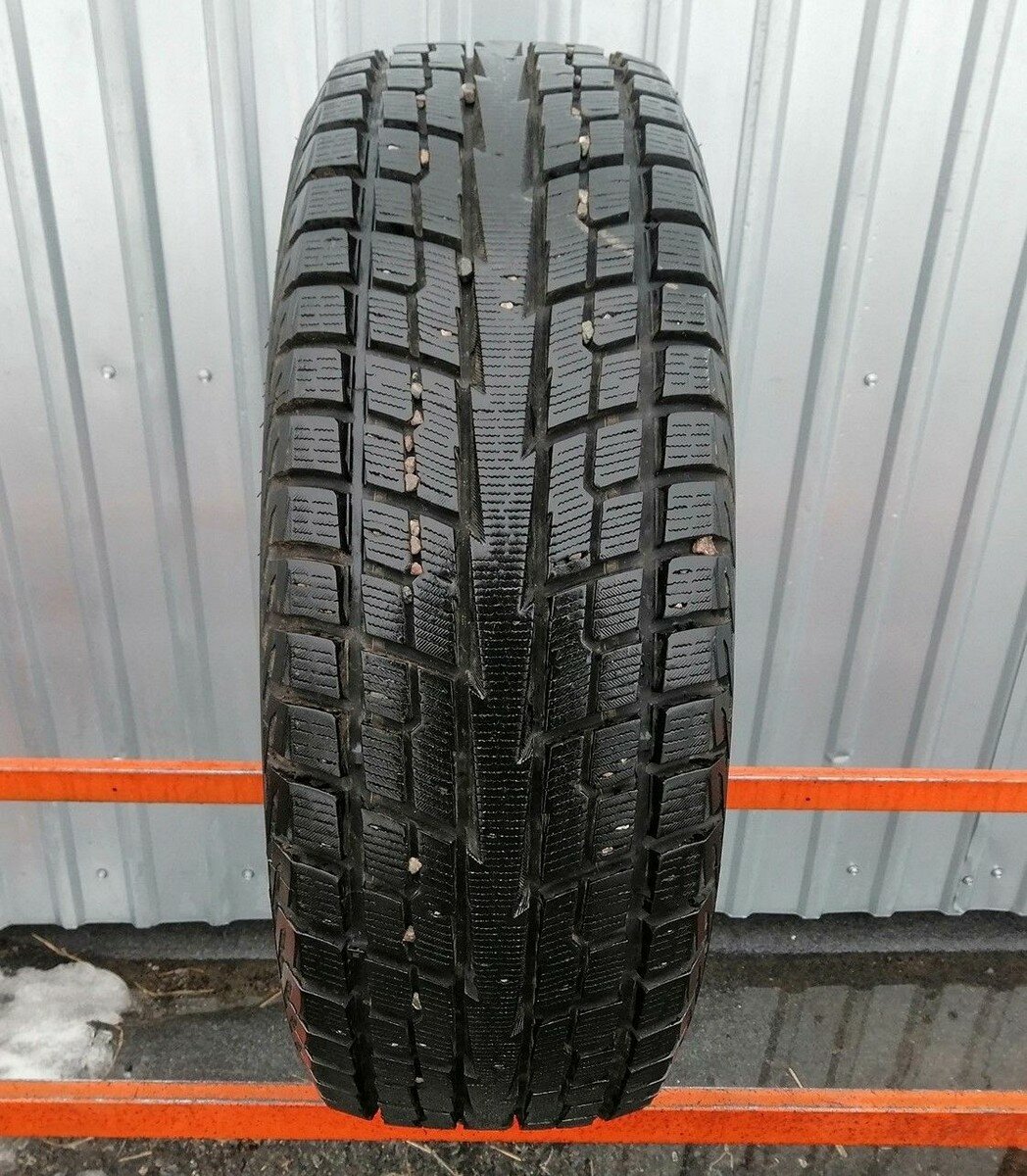 Автошина Б/У 245/65 R17 Yokohama Geolandar I/T-S G073