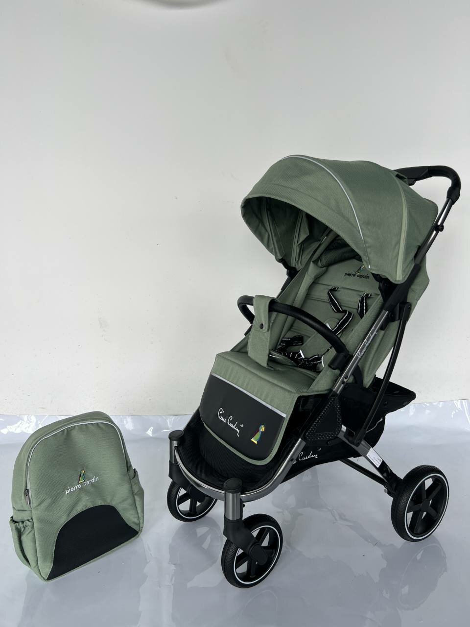 Коляска Piere cardin PC 666