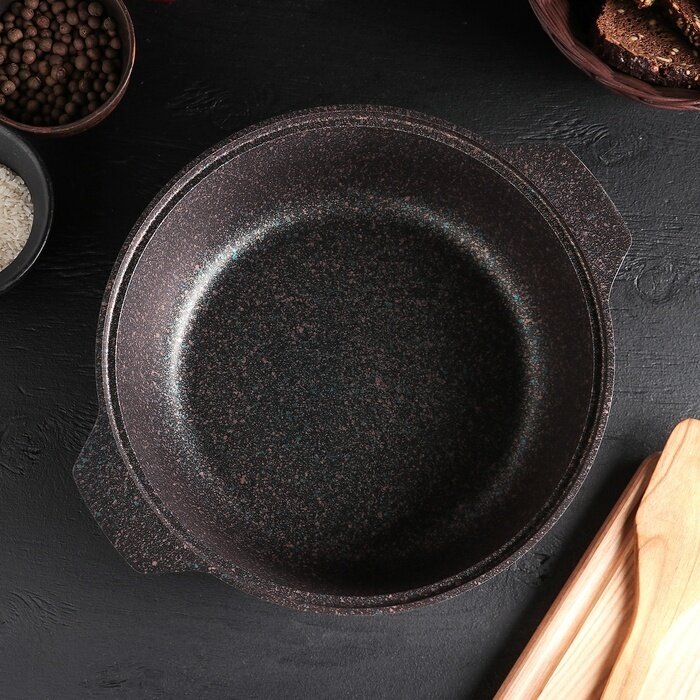 Кастрюля-жаровня Kukmara Granit ultra, 3 л, стеклянная крышка, антипригарное покрытие