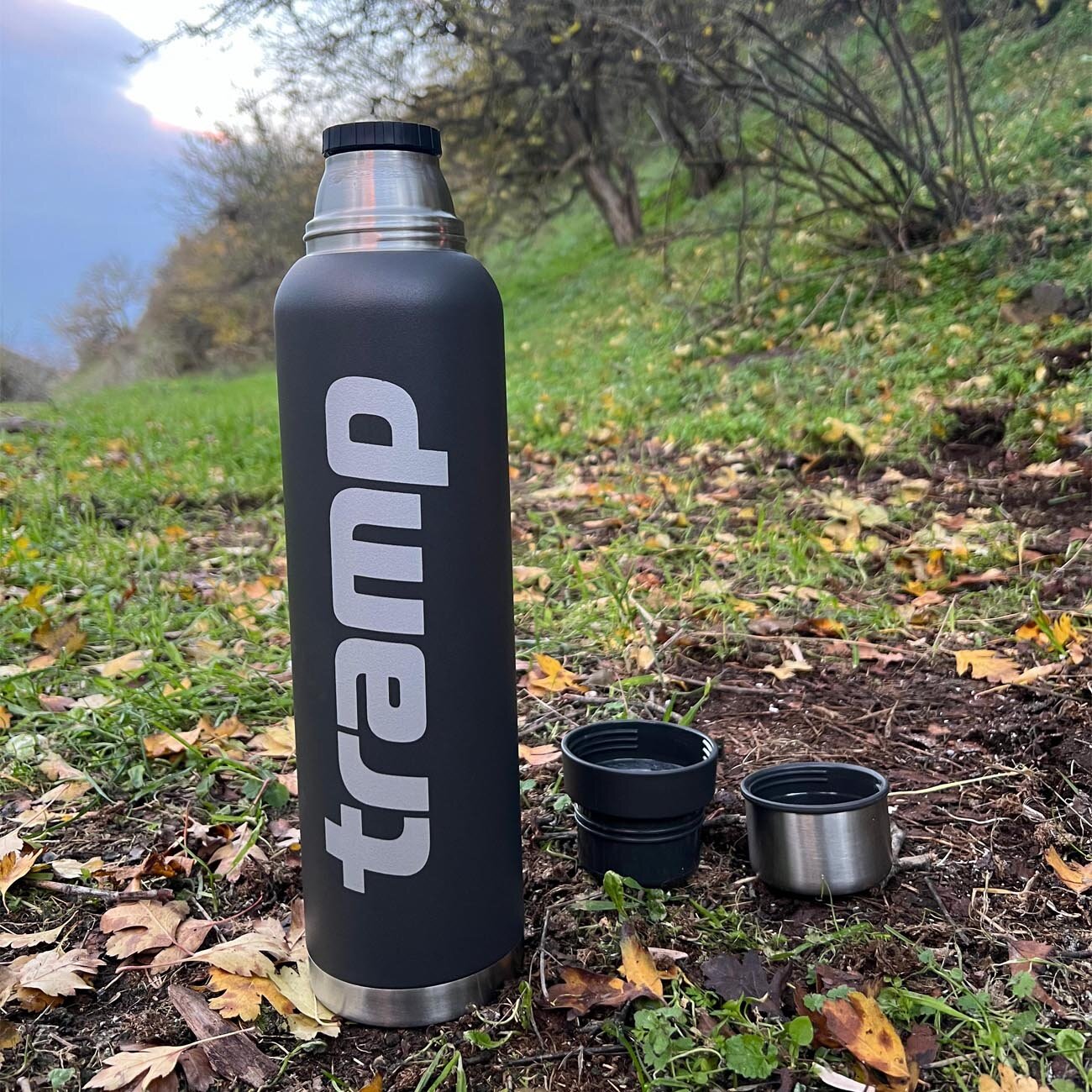 Термос Tramp "Expedition Line 1.6 л", TRC-029, нержавеющая сталь/пластик, размер: 37.7х9 см, серый — фото 1