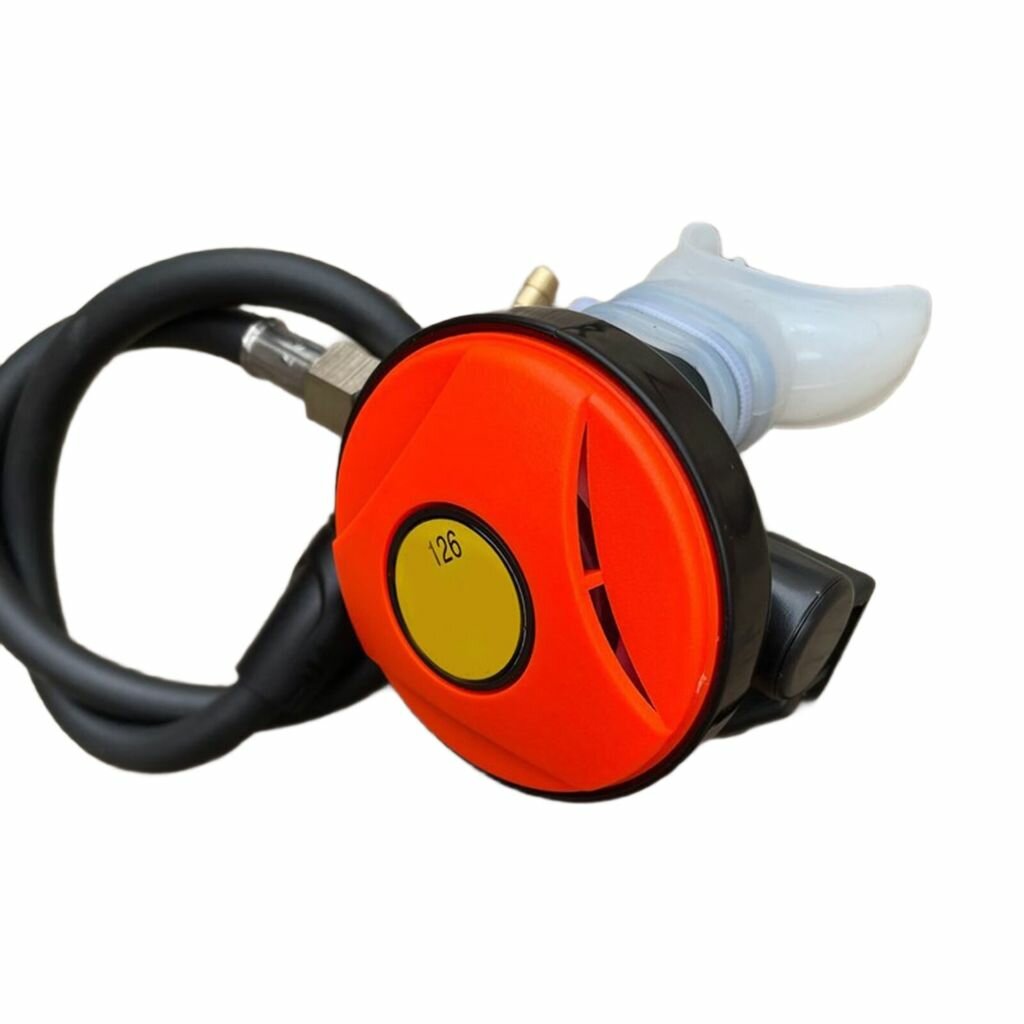 Регулятор для дайвинга и сноркелинга с загубником и шлангом оранжевый цвет