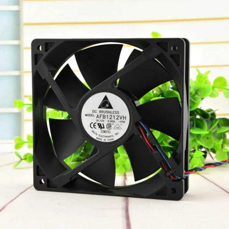Новый AFB1212VH 12025 12 В 0,60 А 3 линии 12 см 3 линии 4 P