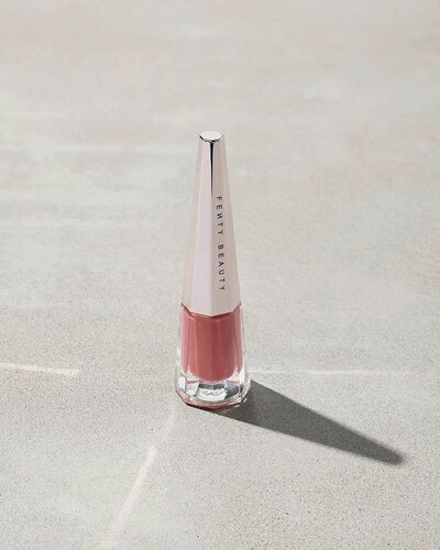 Изображение товара Fenty Beauty Stunna Lip Paint Стойкая жидкая помада для губ 4 мл, Uncuffed