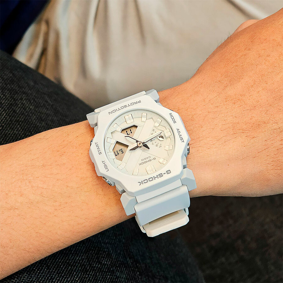 Наручные часы CASIO G-Shock, белый — фото 1