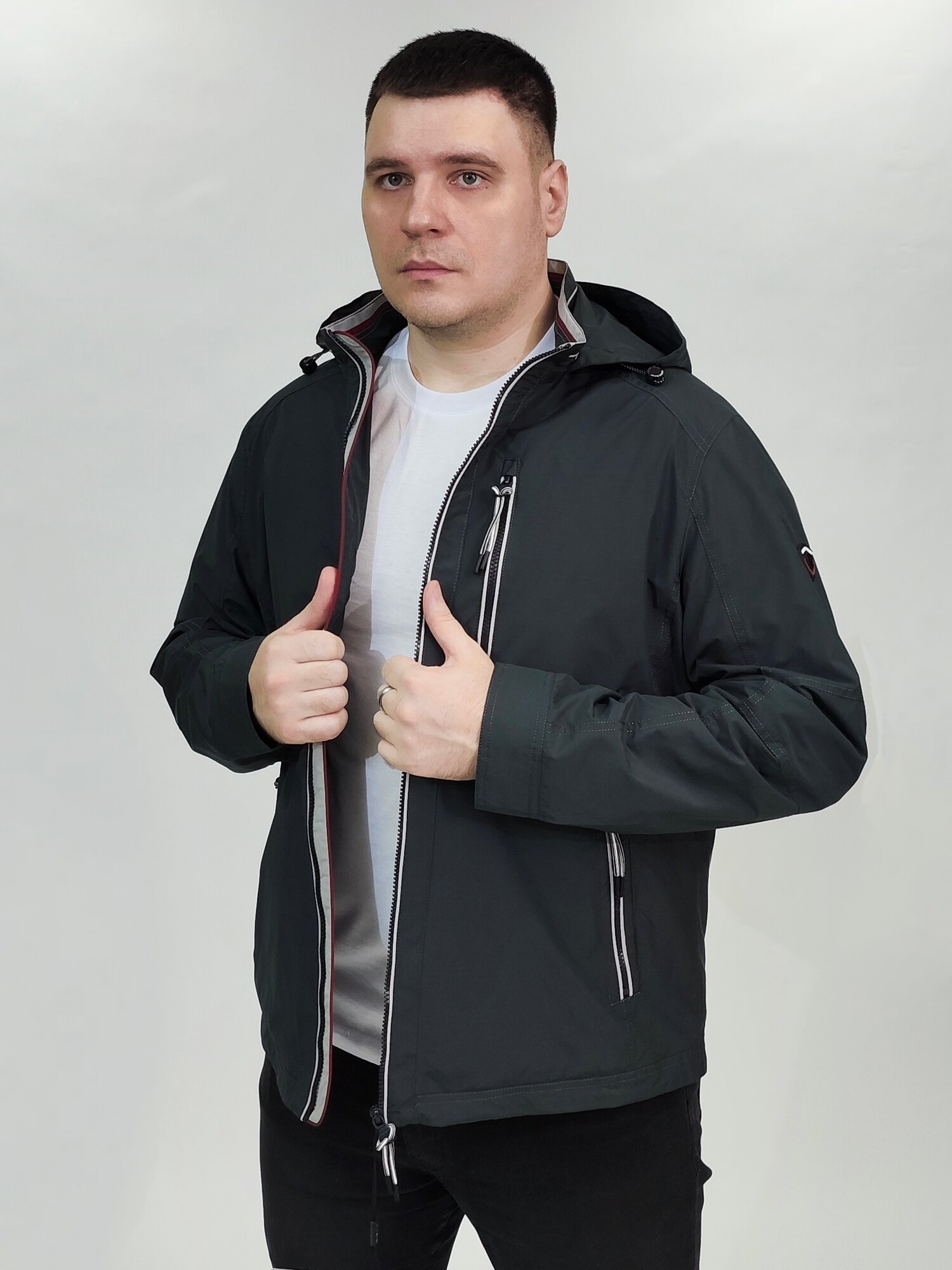 Ветровка ZAKA