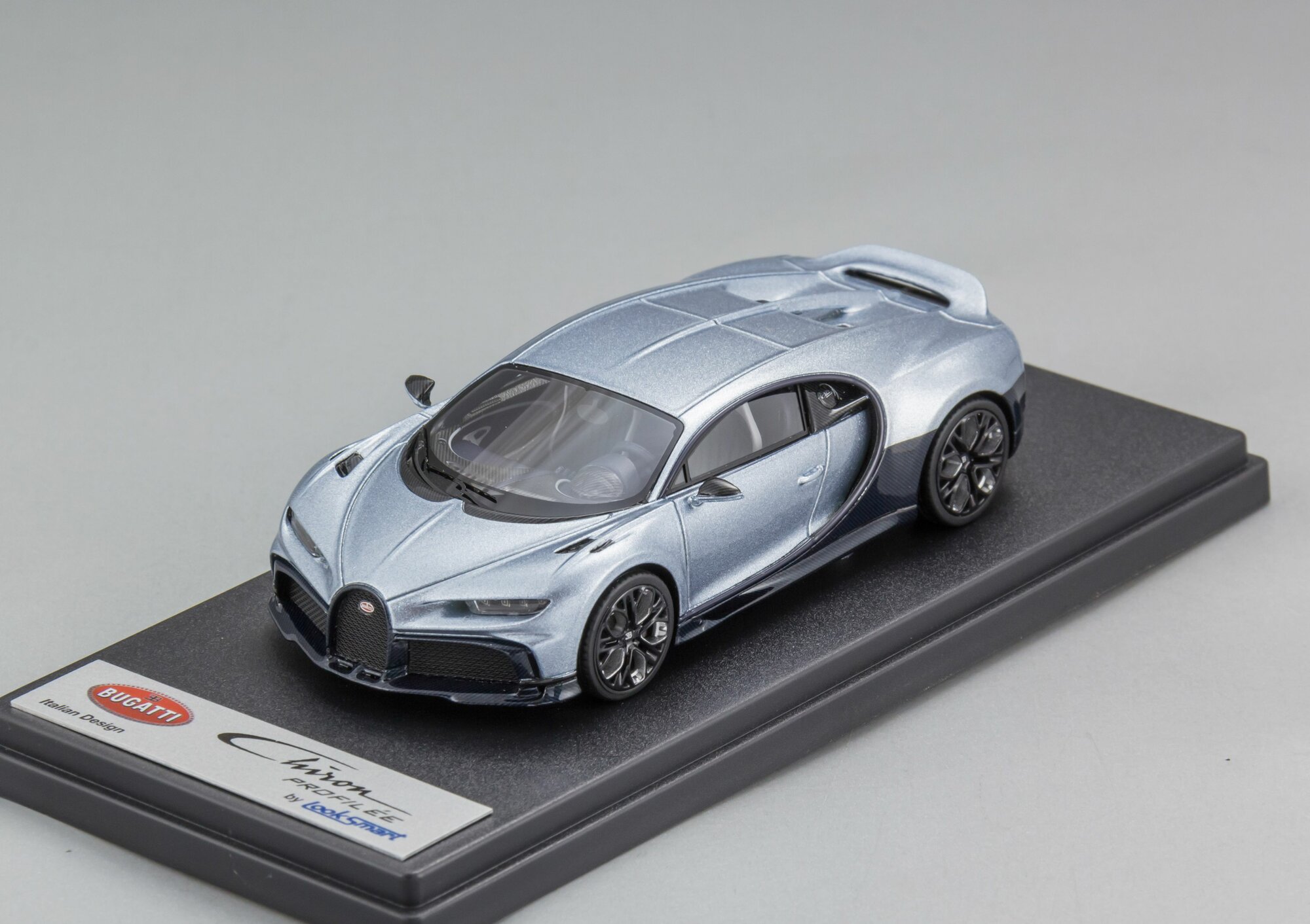 Масштабная модель Bugatti Chiron Profilee