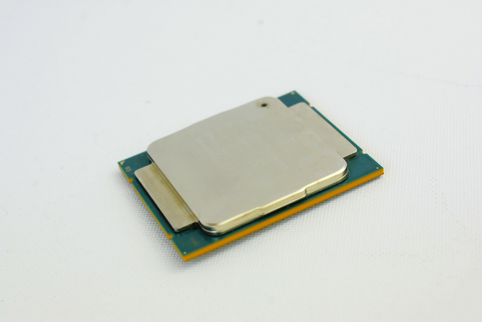 Процессор Intel Xeon E5 2680v3, 30 MB Cache, 2,5 Ghz, 12 Core, LGA2011-3 OEM — фото 1
