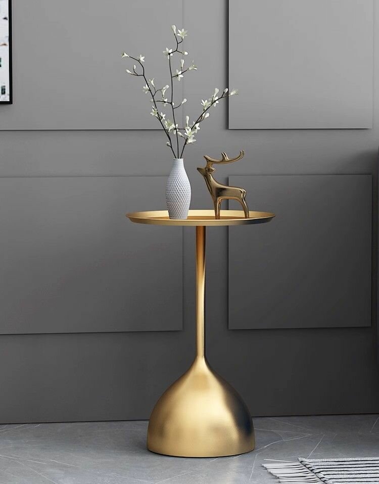 Журнальный стол металлический золотистый минимализм 385х28 см