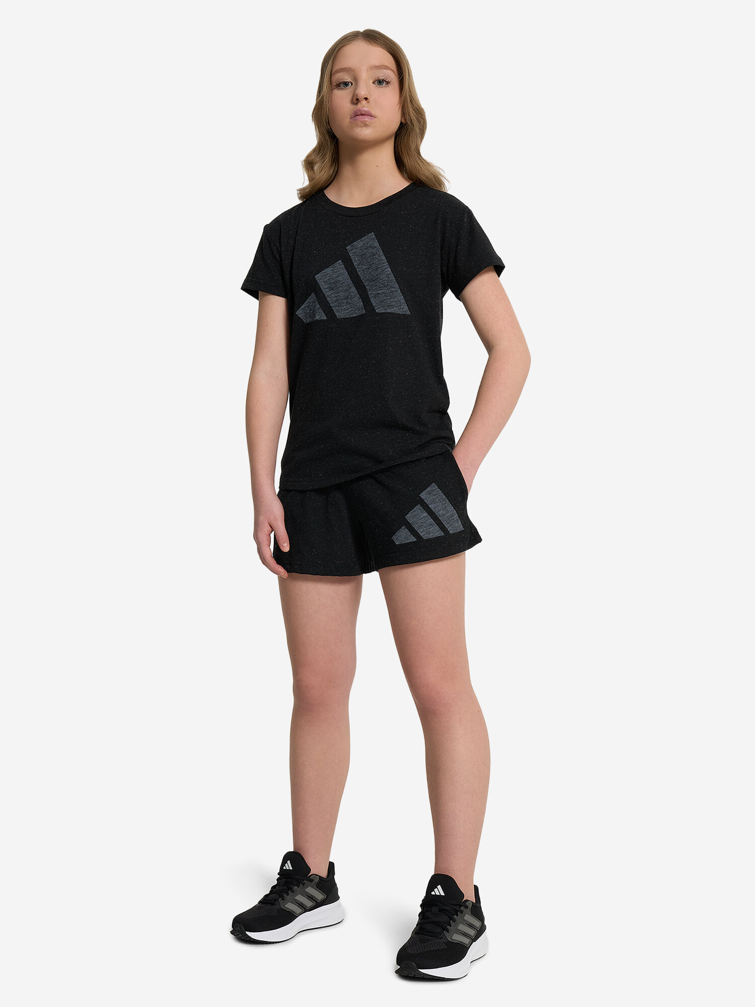 Футболка adidas, размер 152, черный — фото 1