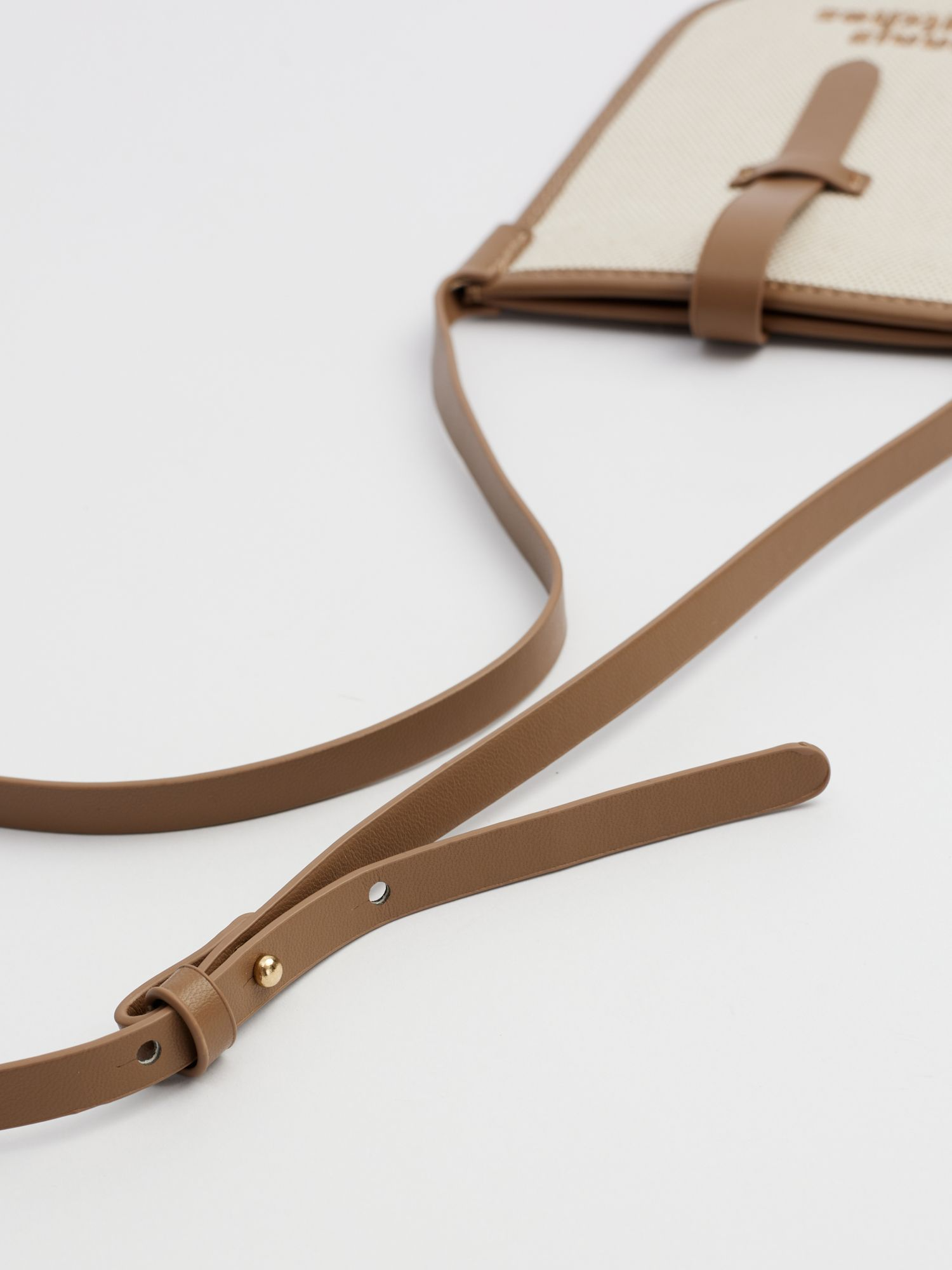 Чехол для телефона URBANTIGER Tennis Club, натуральная кожа и хлопок, с кармашками для карт, бежевый — фото 1