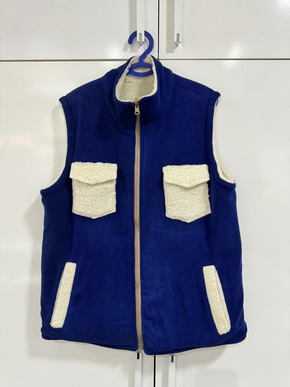 Жилет Лори 54, размер 54, синий/белый