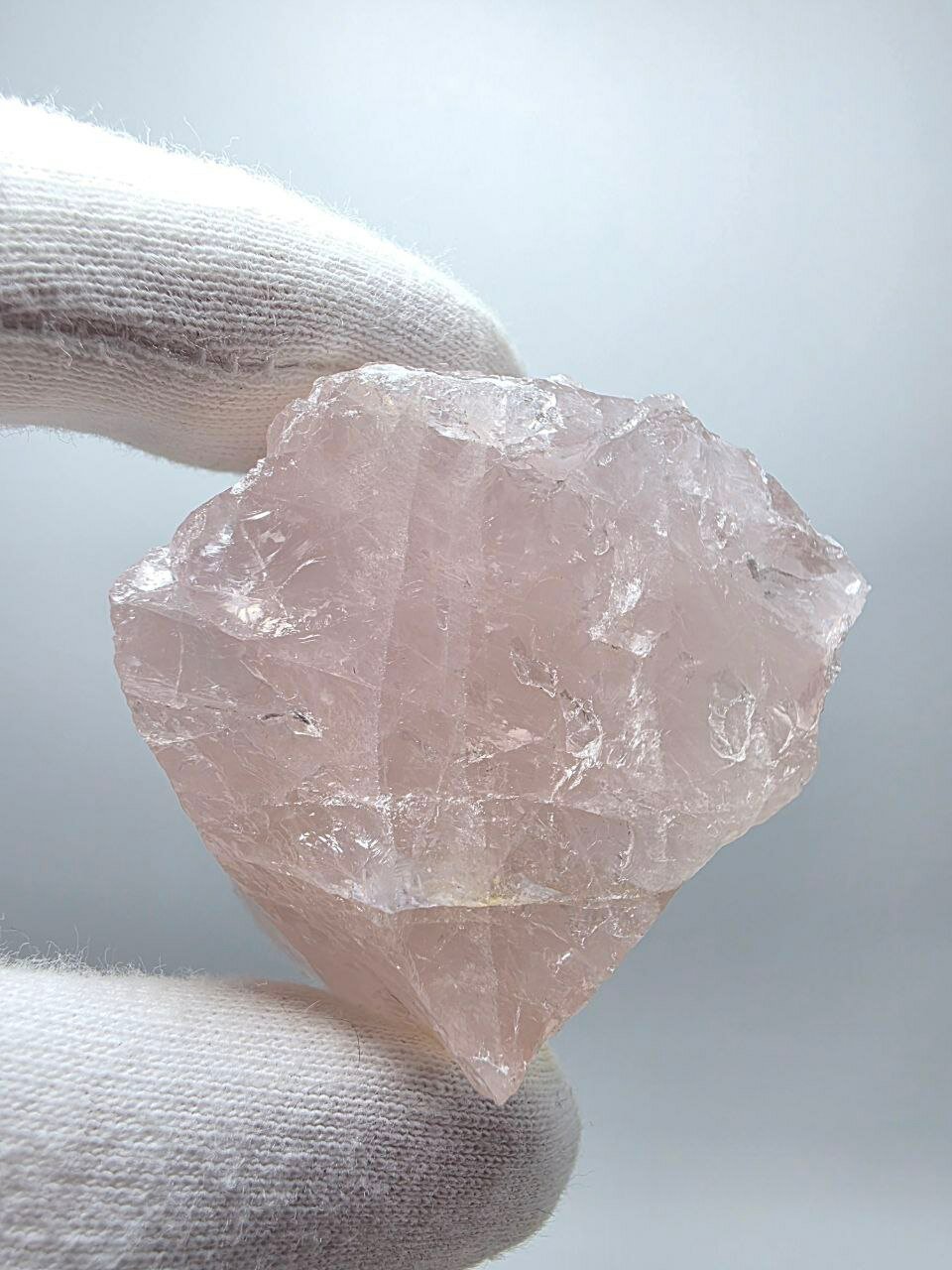Розовый кварц 44 мм, 97 г — фото 1