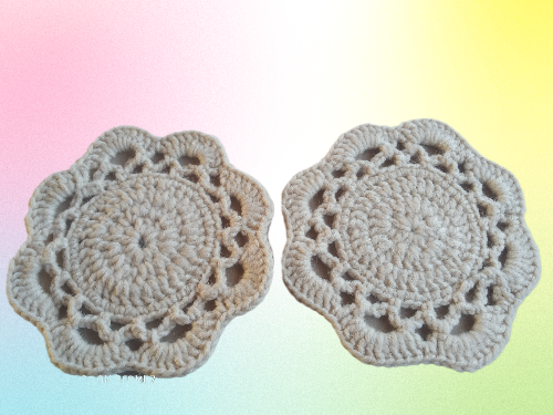 Подставки под горячее набор вязаных прихваток для кухни 2 штуки из шерсти Бежевые