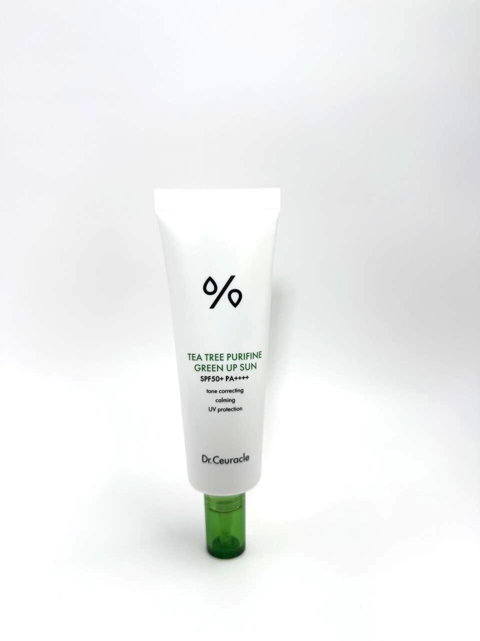 Солнцезащитный крем Dr.Ceuracle "Tea Tree Purifine", для склонной к покраснениям кожи, SPF 50+, 50 мл — фото 1